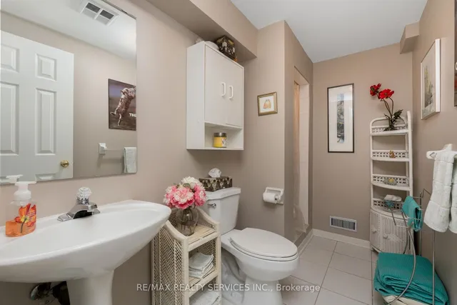 Additional image 30 of 52 Buffridge Tr