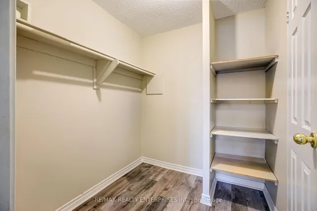 Additional image 9 of 4060 Lawrence Ave Unit 412