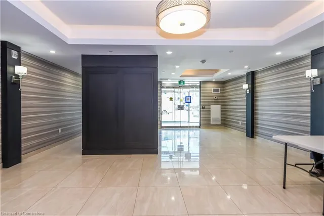 Additional image 12 of 125 Shoreview Pl Unit 329