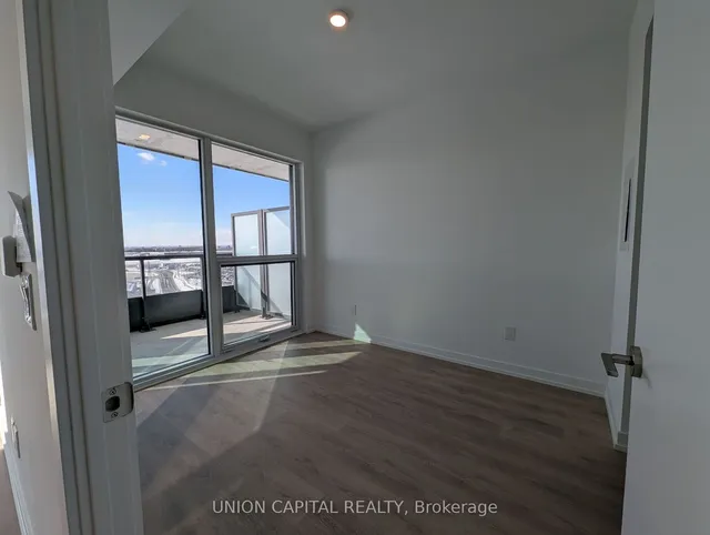 Additional image 5 of 1100 Sheppard Ave Unit 920