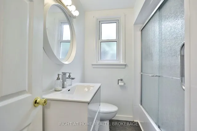 Additional image 8 of 886 West 5th St