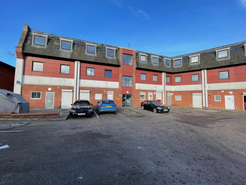 Additional image 11 of 17 Maizefield House, Moors Walk, Welwyn Garden City, Hertfordshire AL7 2BQ
