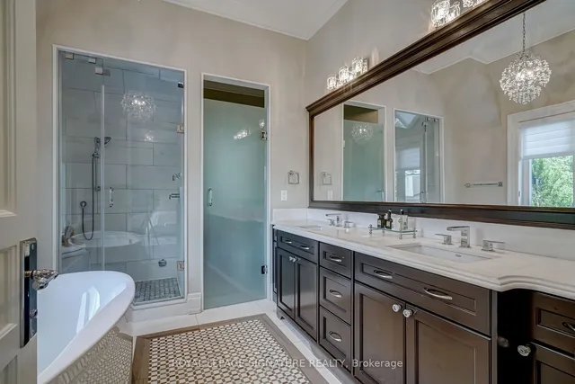 Additional image 17 of 522 Melrose Ave