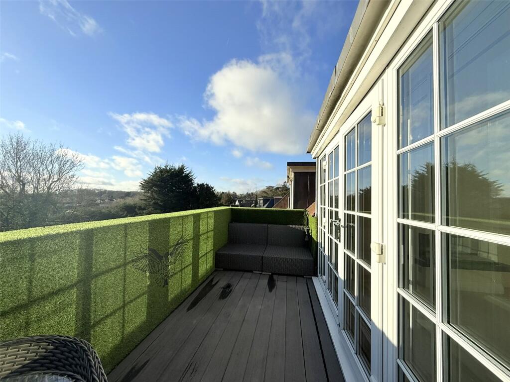 Additional image 8 of Georges Wood Road, Brookmans Park, Hertfordshire, AL9