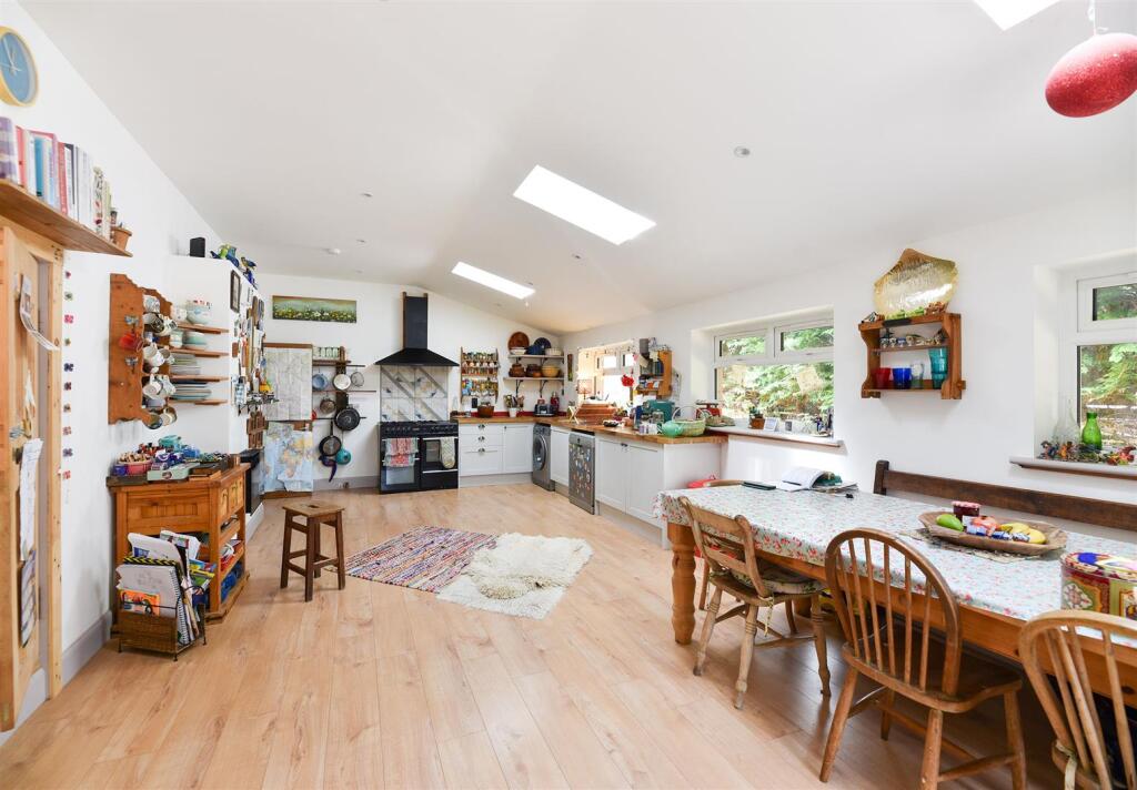 Additional image 7 of Carron, Aberlour