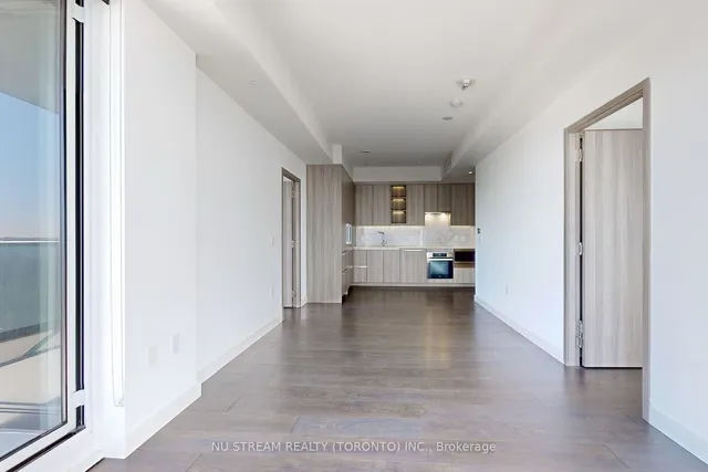 Additional image 12 of 95 Mcmahon Dr Unit 1702