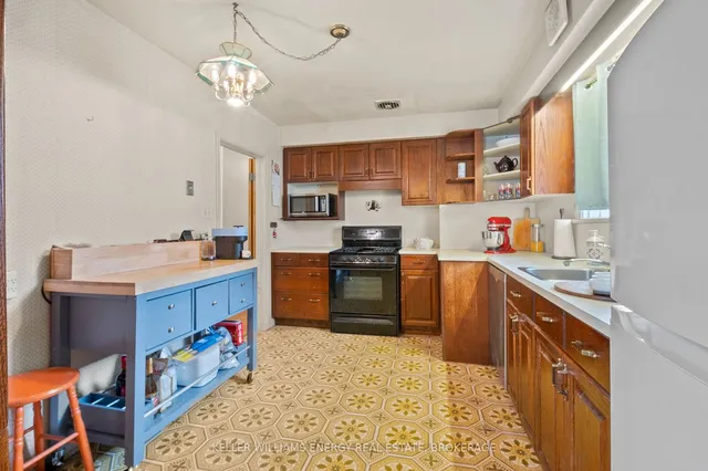 Additional image 10 of 21 Dalegrove Cres