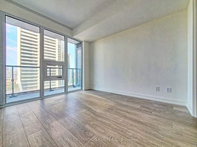 Additional image 6 of 19 Western Battery Rd Unit 1222