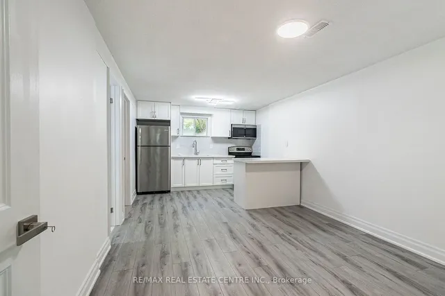 Additional image 24 of 114 Sexton Cres