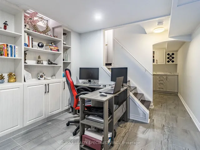 Additional image 31 of 17 Edenvalley Rd