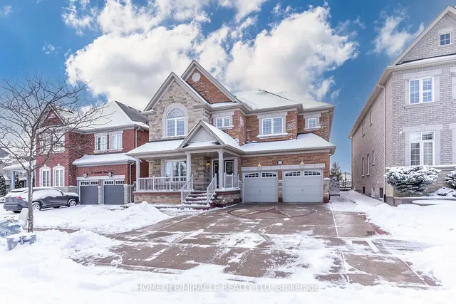 4 Lavallee Cres