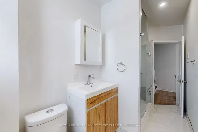 Additional image 29 of 560 Perth Ave