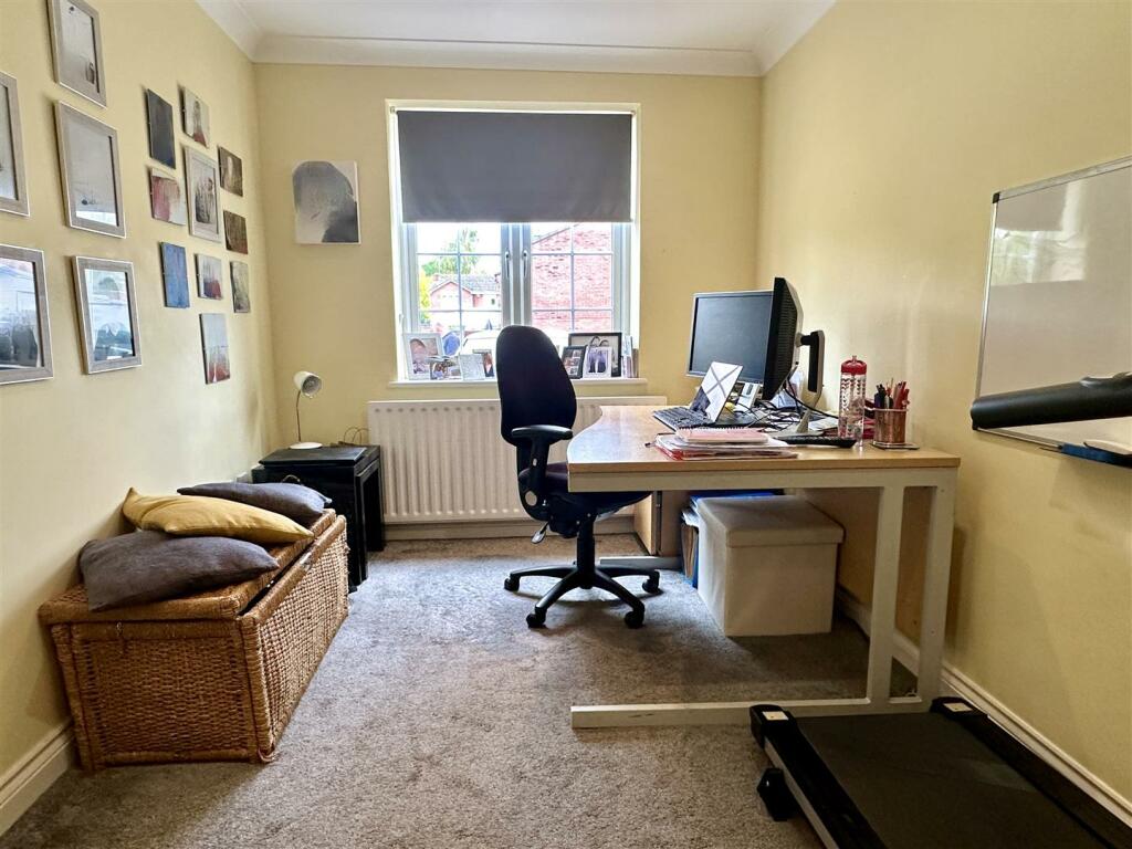 Additional image 9 of Eclipse Road, Alcester