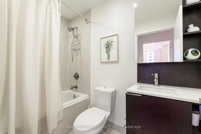 Additional image 15 of 170 Sumach St Unit 2101