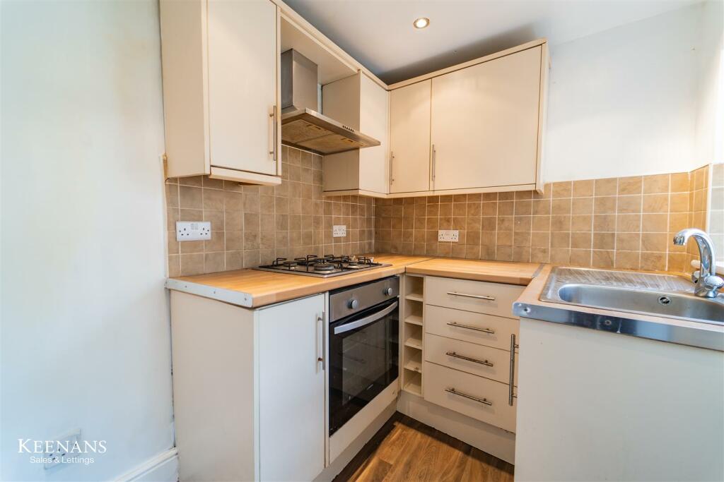 Additional image 4 of Lyndhurst Road, Burnley
