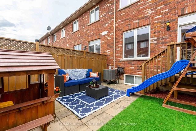 Additional image 11 of 45 Seabreeze Cres Unit 10