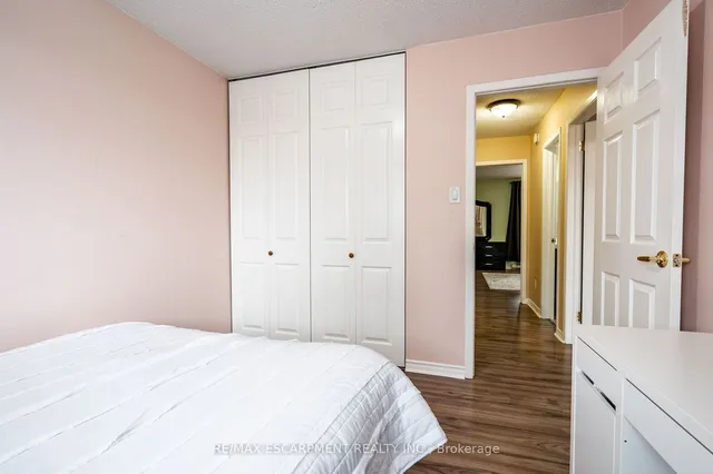 Additional image 18 of 1493 Ester Dr