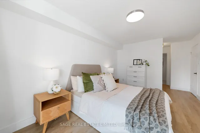 Additional image 16 of 45 Carlton St Unit 2003