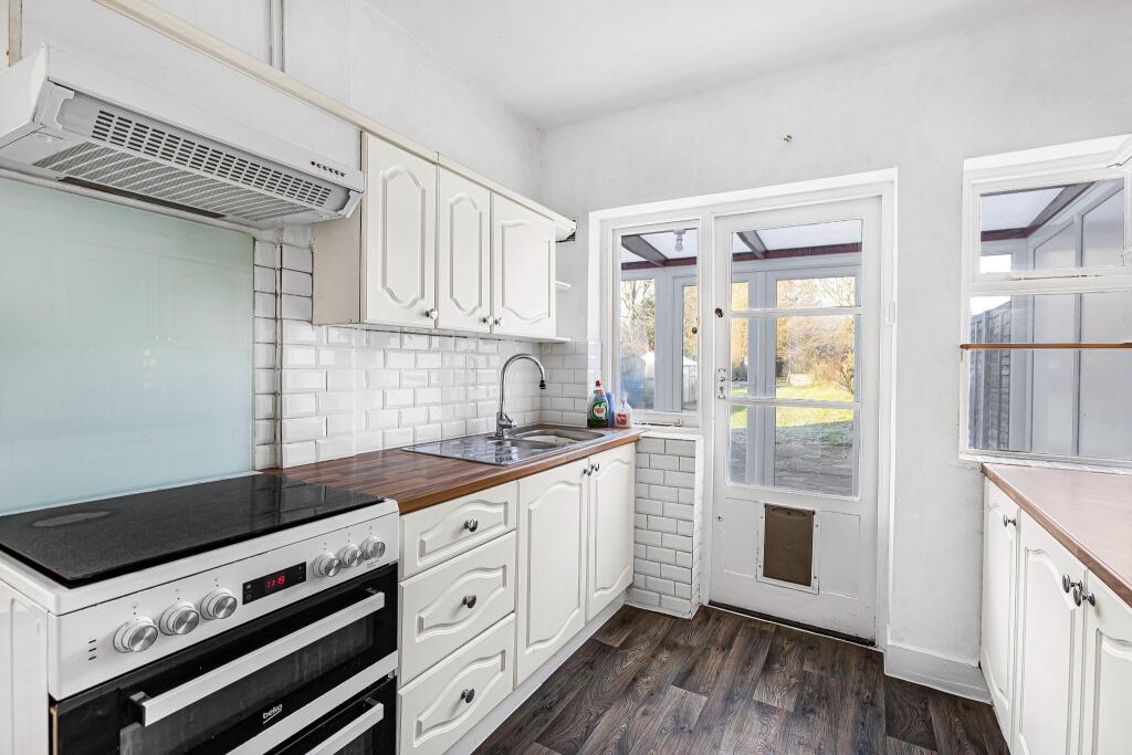 Additional image 5 of Dixons Hill Close, Welham Green, AL9