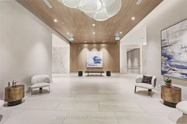 Additional image 3 of 4208 Dundas St Unit 412