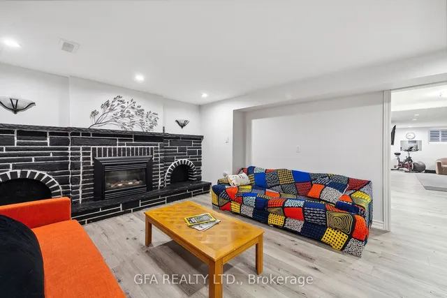 Additional image 16 of 8 Laurendale Ave