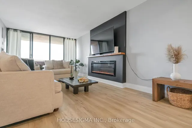 Additional image 36 of 716 The West Mall Unit 1402