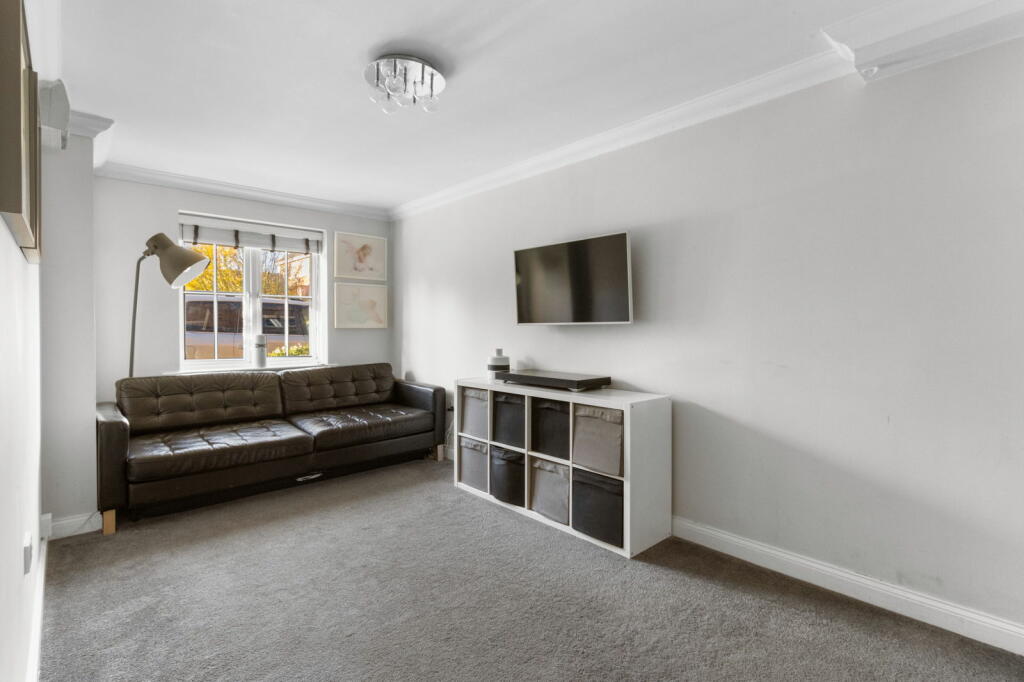 Additional image 5 of Campion Road, Hatfield, AL10 9FL