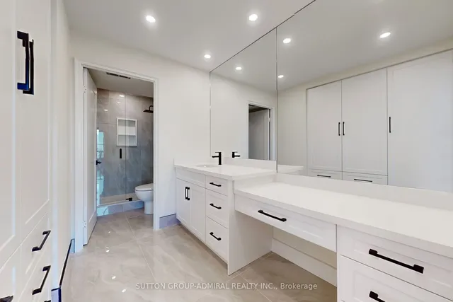 Additional image 18 of 33 Elmhurst Ave Unit 2401