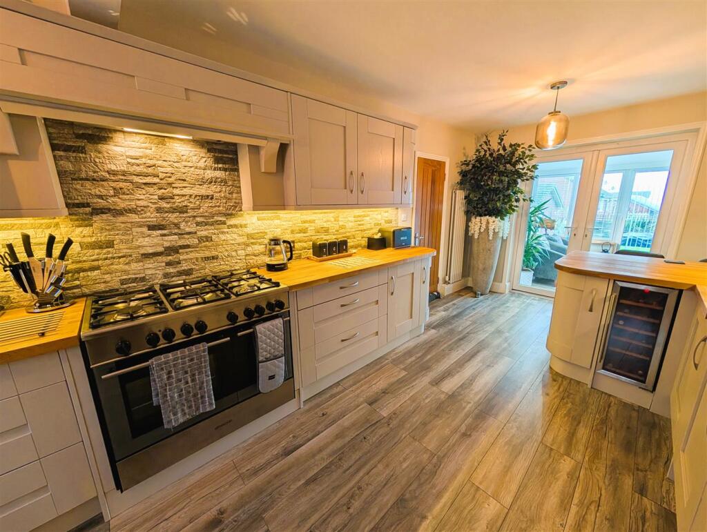 Additional image 23 of Farm Road, Rowley Regis