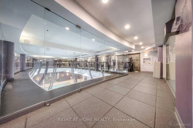 Additional image 33 of 231 Fort York Blvd Unit 1807