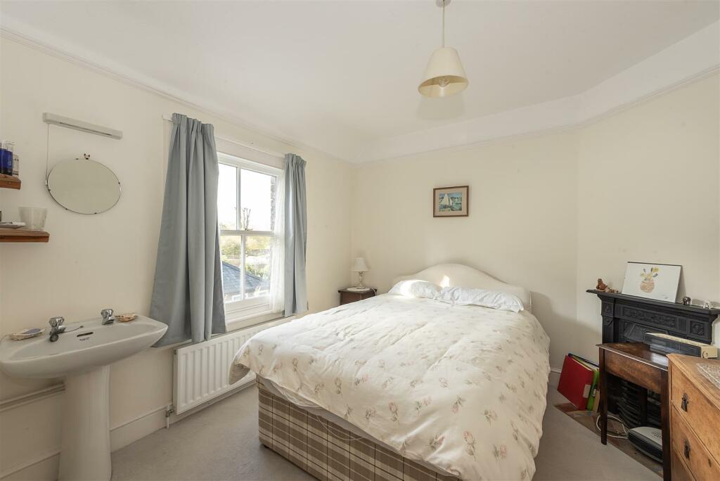Additional image 10 of Shakespeare Road, Harpenden