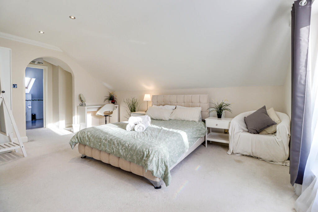 Additional image 16 of Ridge Avenue, Harpenden, Hertfordshire, AL5