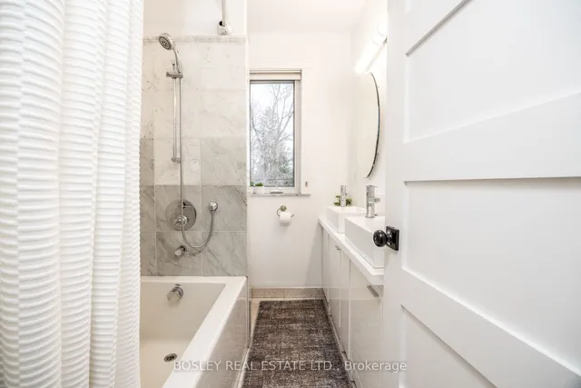 Additional image 29 of 739 Annette St