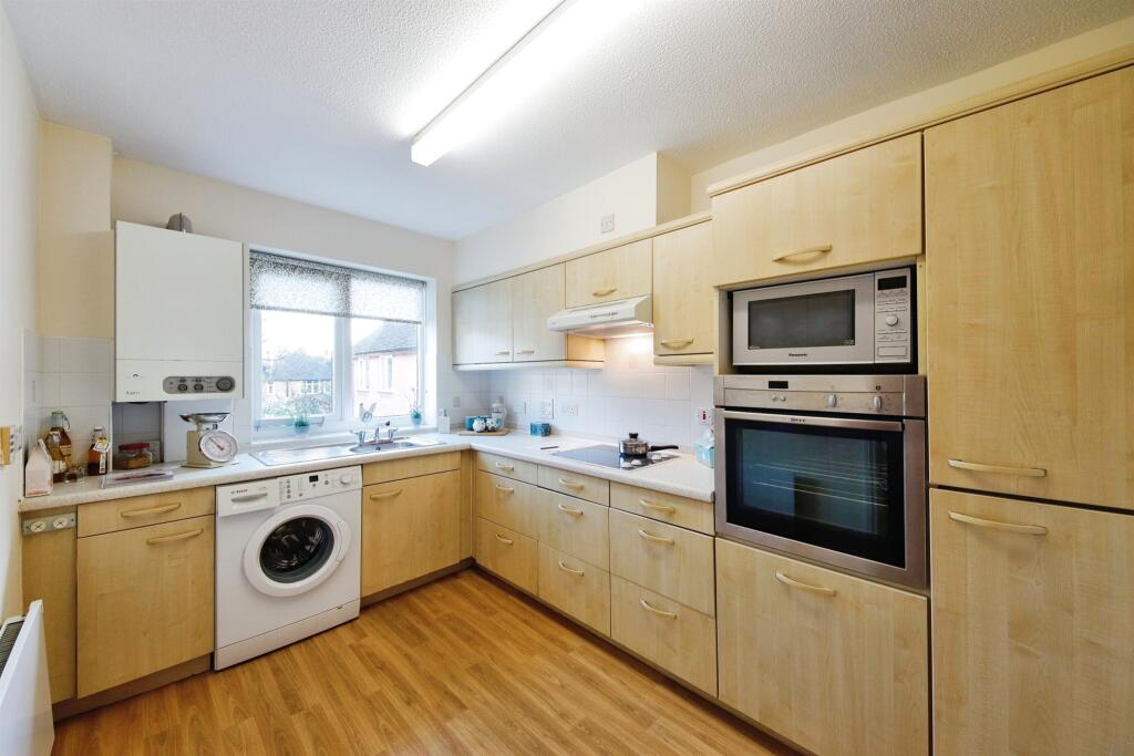 Additional image 3 of Deerhurst Court, Solihull