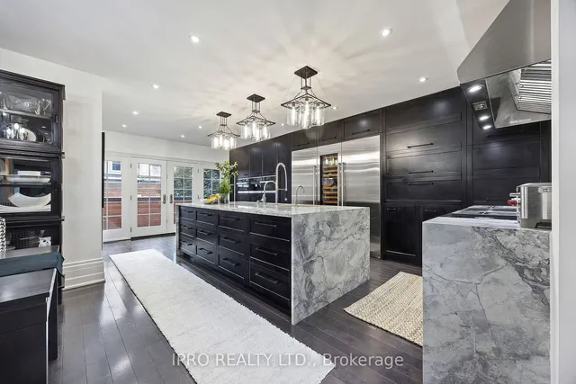 Additional image 13 of 20 Fairview Blvd