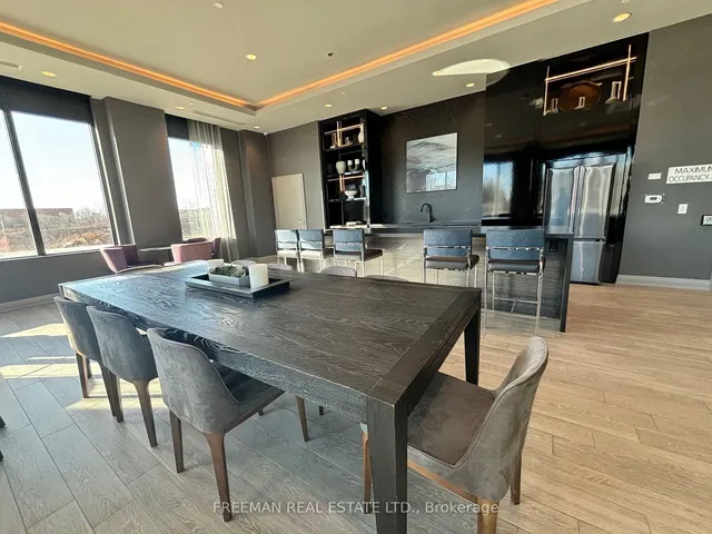 Additional image 36 of 95 Dundas St Unit 605