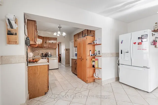 Additional image 15 of 444 Maybank Ave