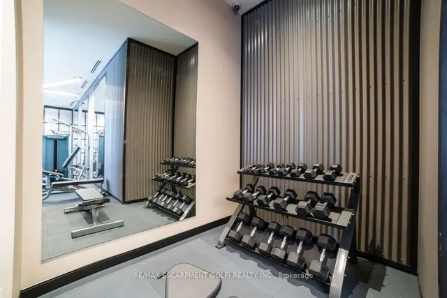 Additional image 35 of 212 King William St Unit 1111