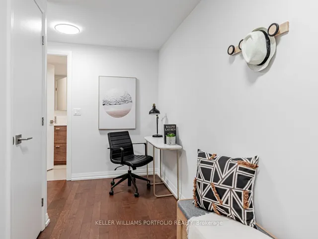 Additional image 2 of 835 St. Clair Ave Unit 601