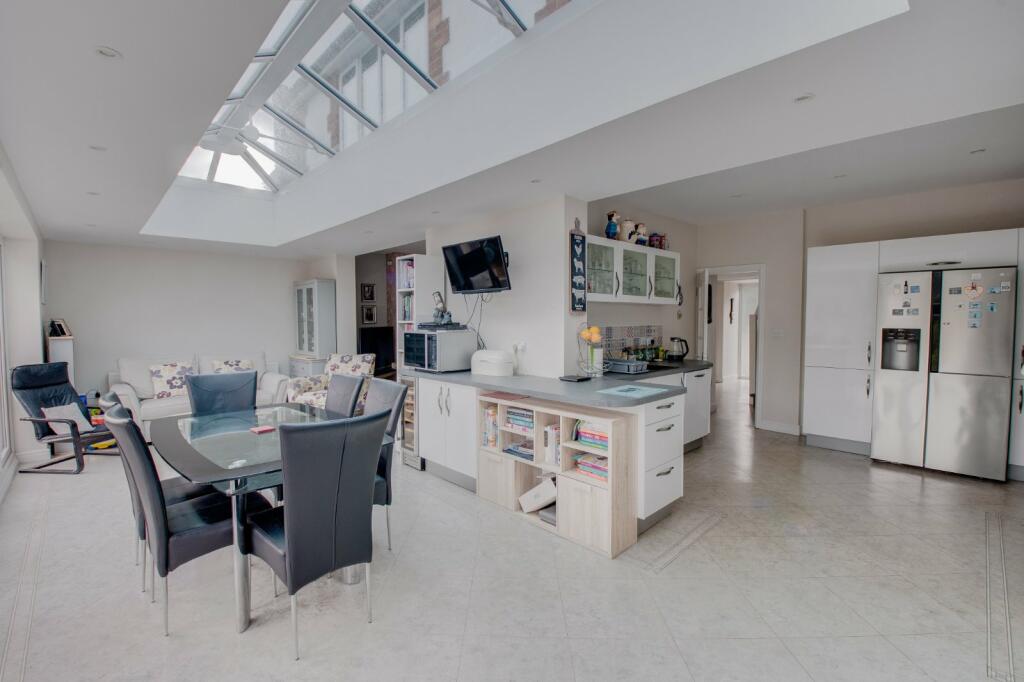 Additional image 2 of Worcester Road, Stoke Heath, Bromsgrove, Worcestershire, B61