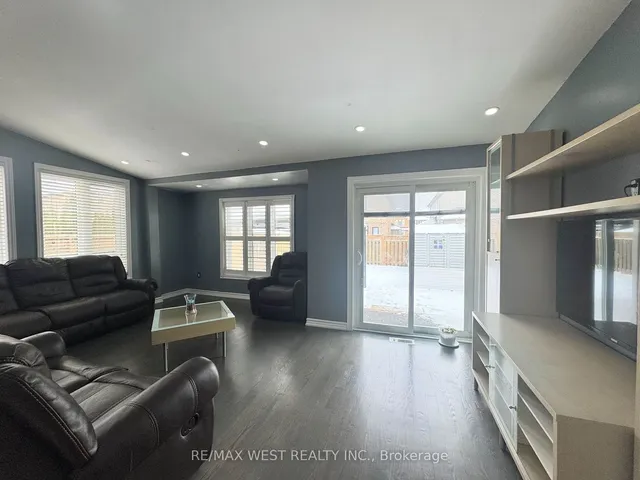 Additional image 18 of 32 Loons Call Cres