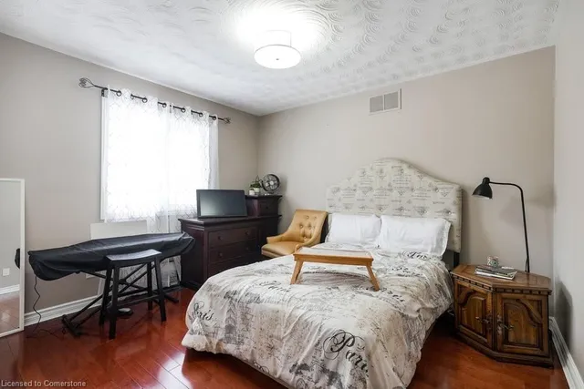 Additional image 27 of 2658 Guyatt Rd