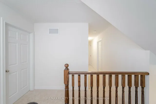 Additional image 23 of 3906 Koenig Rd