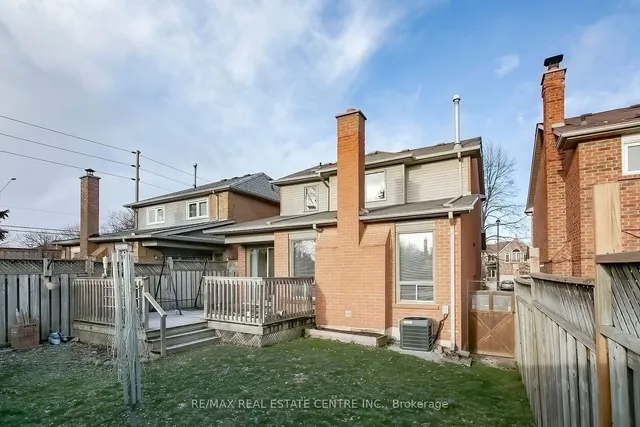 Additional image 36 of 40 Rocky Mountain Cres