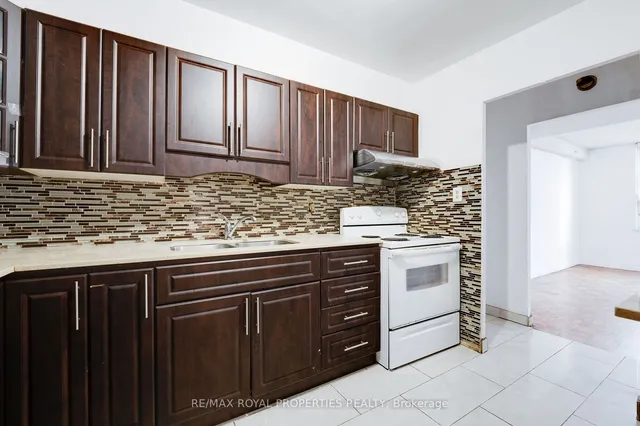 Additional image 10 of 10 Edgecliff Gfwy Unit 309