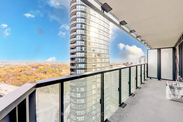 Additional image 31 of 575 Bloor St Unit 1703