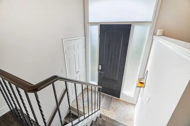 Additional image 5 of 1284 Elgin Cres
