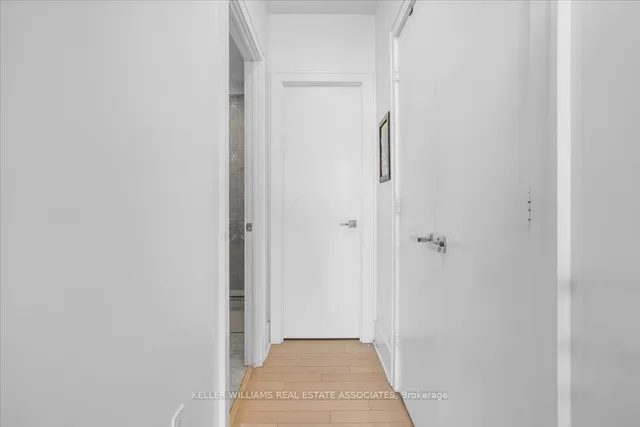 Additional image 24 of 29 Queens Quay Unit 323