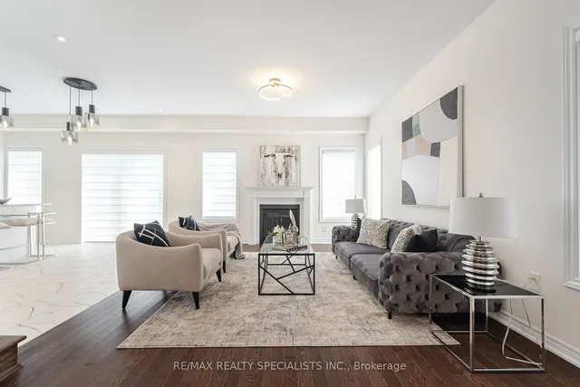 Additional image 6 of 3906 Koenig Rd