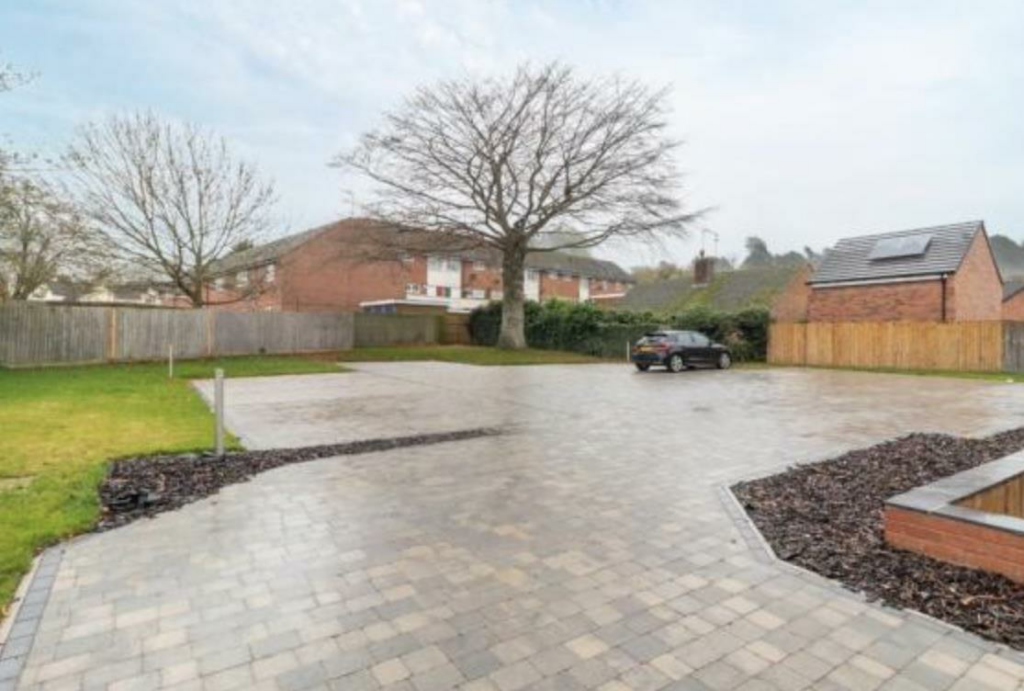 Additional image 14 of Apt. 1 The Elms, 14 High Street, Henley-In-Arden